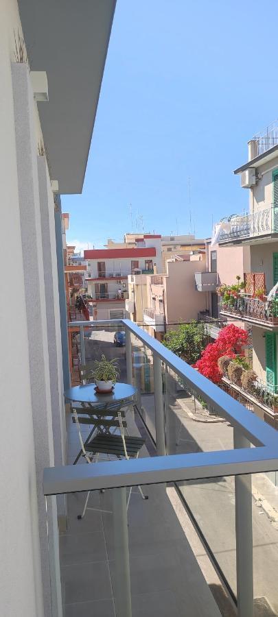A Casa Di Fiore, Holiday Home جيوفيناتسو المظهر الخارجي الصورة